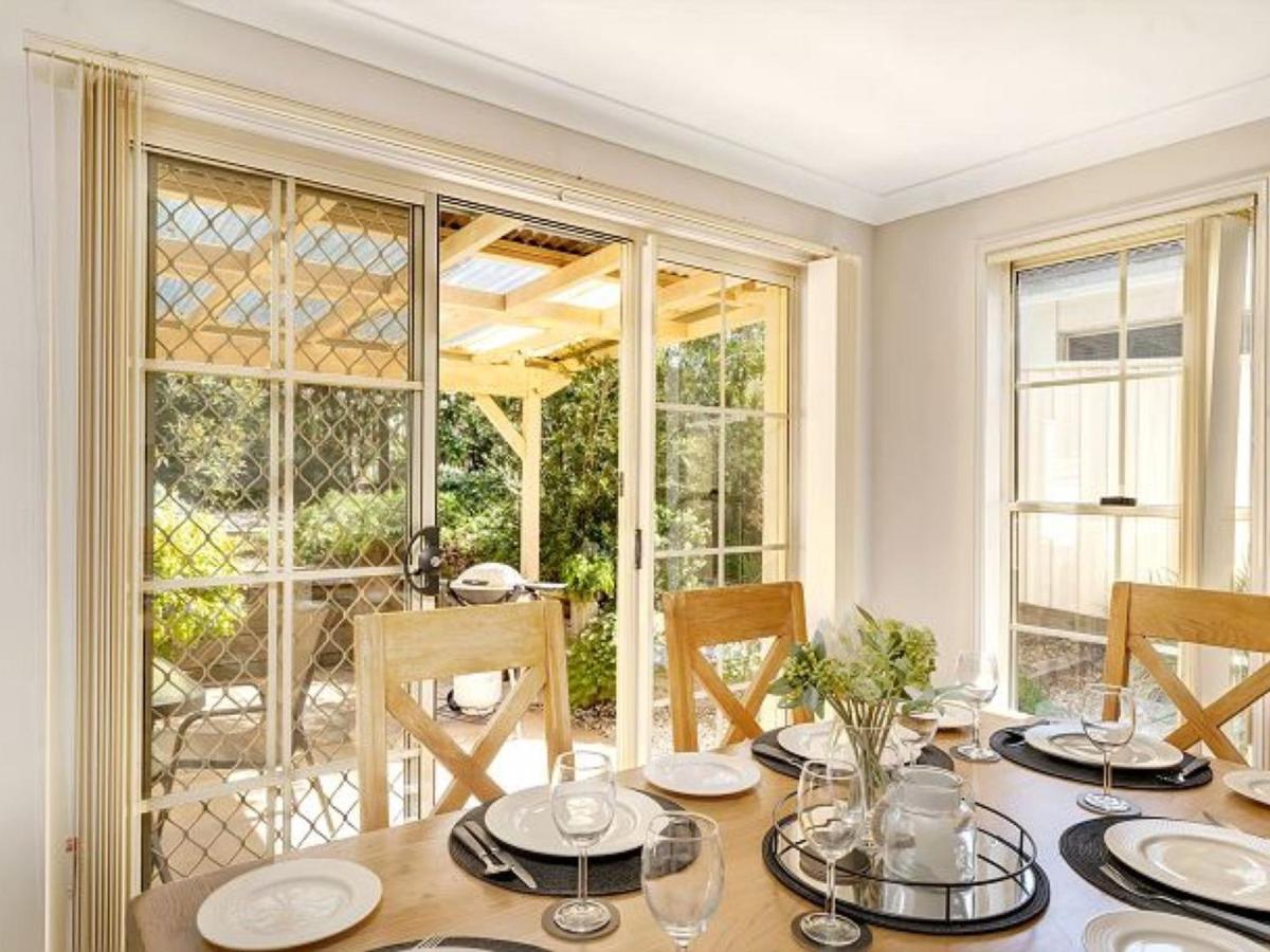 The Porthole Of Huskisson By Experience Jervis Bay Extérieur photo